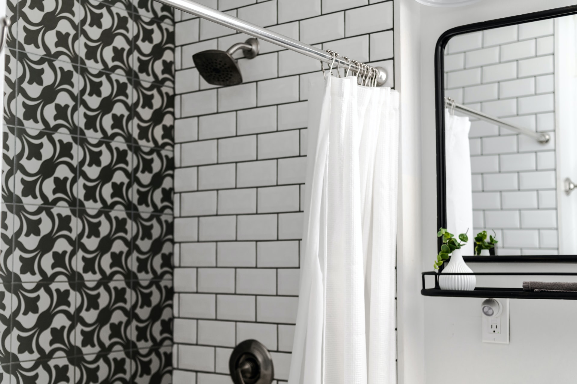 Small Bathroom Makeover Tips